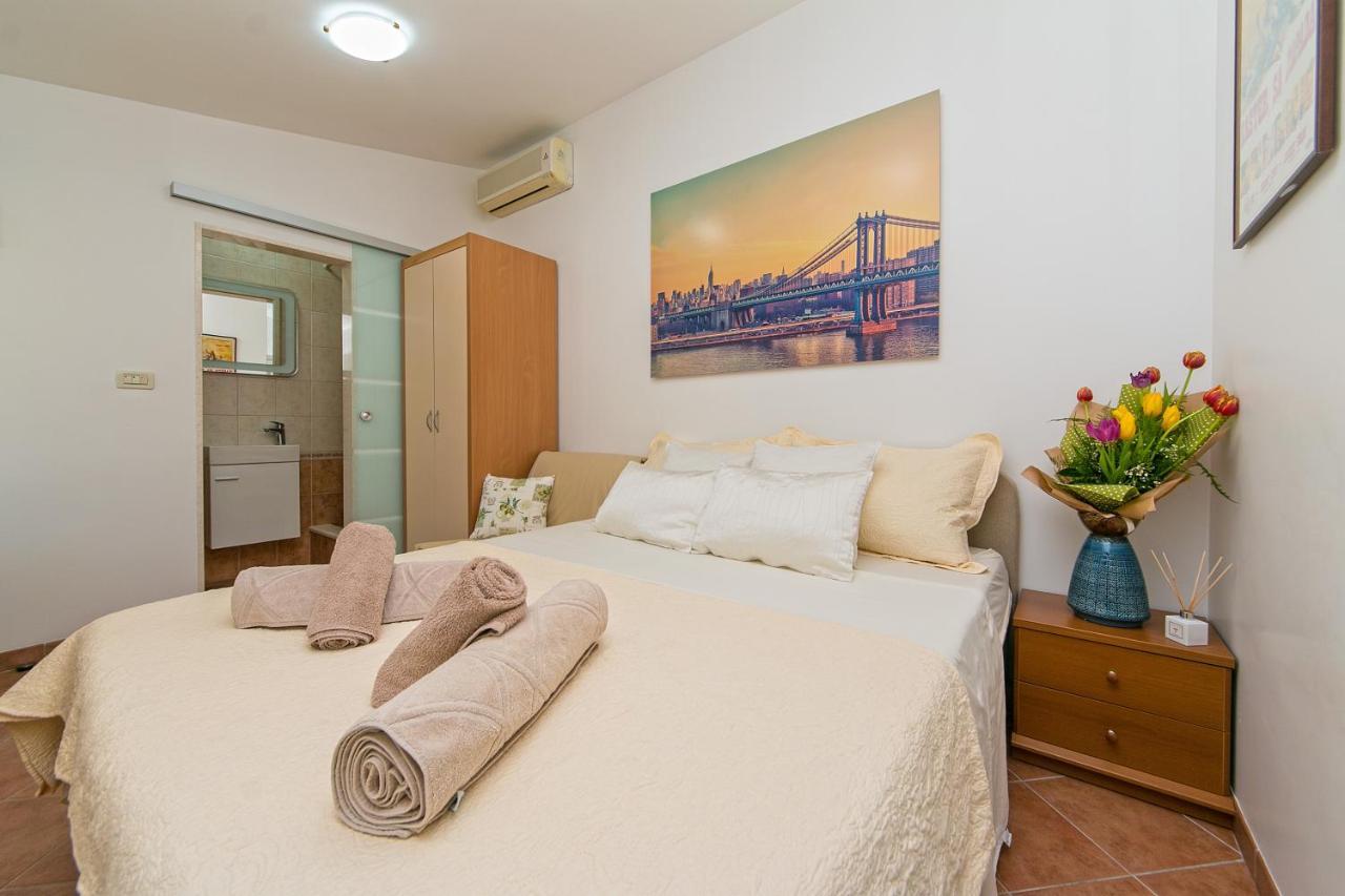 Apartman Stipic 1 Baska Voda Bagian luar foto