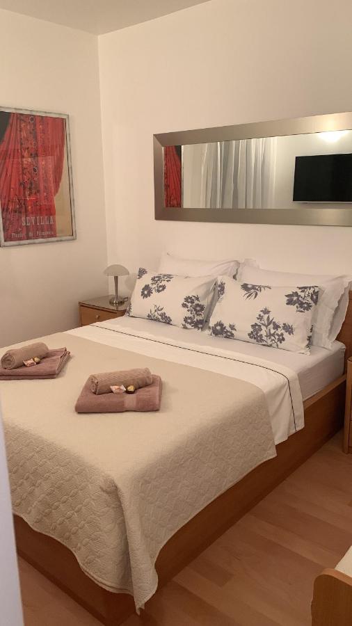Apartman Stipic 1 Baska Voda Bagian luar foto