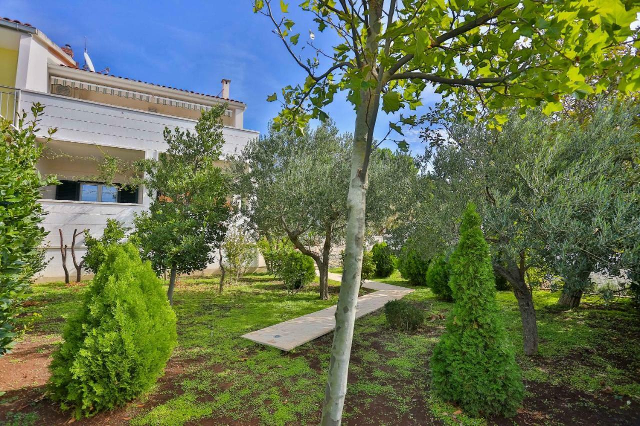 Apartman Stipic 1 Baska Voda Bagian luar foto