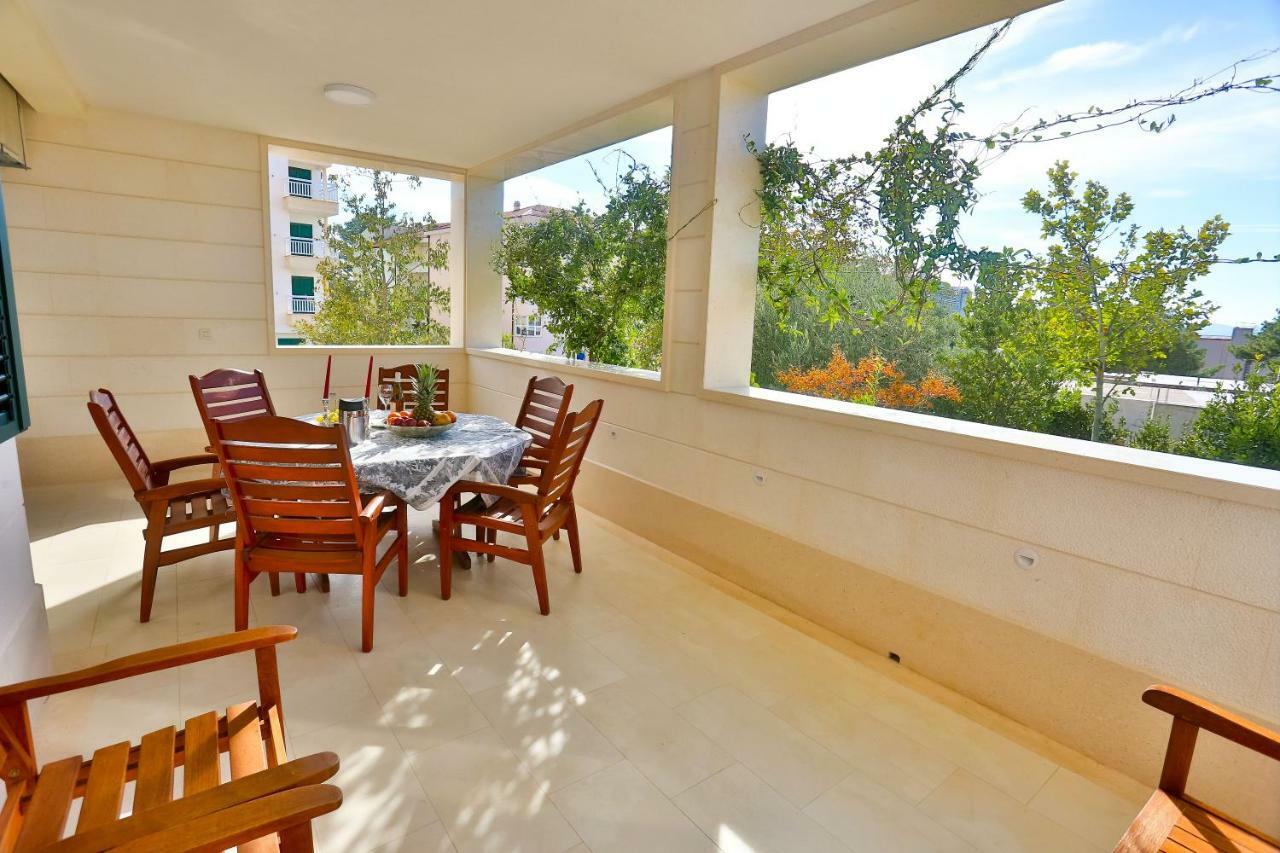 Apartman Stipic 1 Baska Voda Bagian luar foto